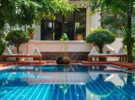 Le Sen Boutique Hotel