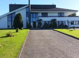 Hazelwood Country House