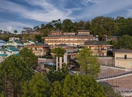 Treetop by Eight Continents Royalpine, Kasauli, מלון בקסאולי