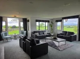 Rolling Hills Retreat