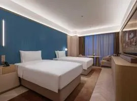 Orange Crystal Hotel Hefei South Station Central Park