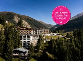 Ursprung Panorama Hotel Königsleiten, hotell sihtkohas Königsleiten