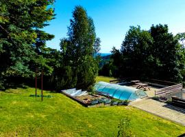 Apartmán Dvojka, hotelli kohteessa Benecko