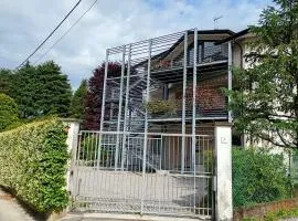 Bright apartment between Como and Milan