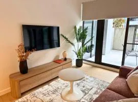 Stunning 1BR Apt in Eastbourne