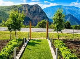 Vatra Traditional Guesthouse