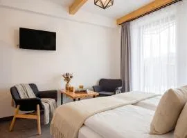 Golden Apartments - Mountain View - Villa Taternik