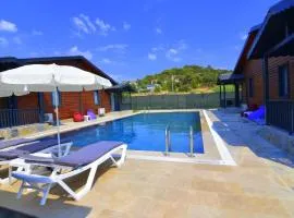 Summertime Bungalows