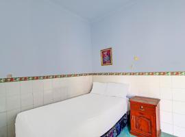 Hotel O Sekar Jagat Near Pantai Baluk Rening, hotel v destinácii Negara