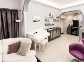 Gresham Apartment