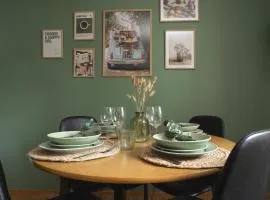 Casa Verde Boutique City Center Apartment with Sauna