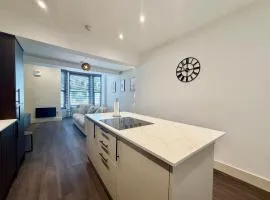 Fabulous Luxury Two Bedroom Duplex Apartment