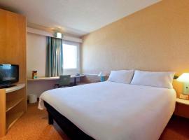 Viesnīca Hotel ibis Porto Sul Europarque pilsētā Santamarija da Feira