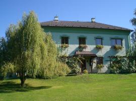 Penzion Eva, hotel in Bohumín