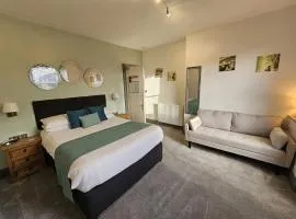 Compston House B & B