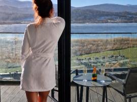 Lake Studio 28 - widok na góry i zalew- L&Hill, khách sạn ở Sosnówka