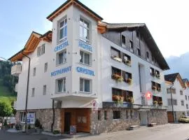 Hotel Crystal