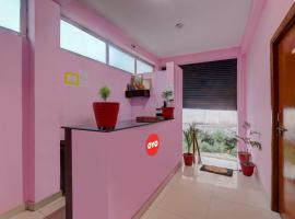OYO Flagship 81056 Panday Guest House, hotell i Gorakhpur