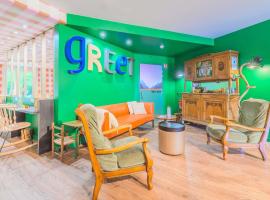 greet hôtel Annecy Cran-Gevrier by Accor、アヌシーのホテル