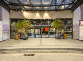 ibis budget Rio de Janeiro Nova America, hotel cerca de Aeropuerto Internacional de R&iacute;o de Janeiro/Galeao, R&iacute;o de Janeiro