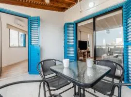 Beachside Hideaway Apartment, 200m to the Havana Beach