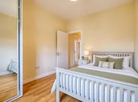 Modern Apartment Longford Town