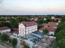 Villa Oliver Abádszalók