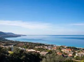 CAPOVILLAS - Country Villa Armonia with private pool