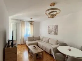 Sky & Sea View Apartment Budva