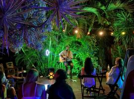 Numa Boa HOSTEL Búzios، فندق في بوزيوس