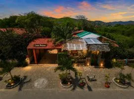 Casita Madame - Frente al Mar con Desayuno Gourmet