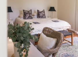Clivedon Cottage, Hotel in Sunland