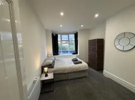 Newly refurbished One Bedroom Flat In Addlestone