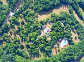 Camping 3 étoiles - Piscine - ccbg0d0