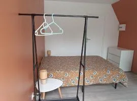 Chambre indépendante avec SDB