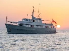 La Fenice Yacht