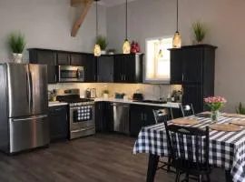 Country Style Home 4br 2bth