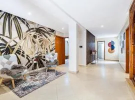 Rez de villa family & children friendly