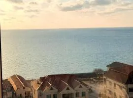 Квартира с видом на море 76