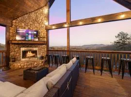 Private•OMG Views•Hot Tub•Firepit•10 min to Downtown