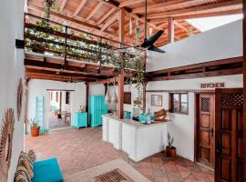 Posada Casa Play Los Roques, hotel i El Roque