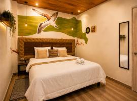 Hotel Boutique Stay La 10, отель в городе Медельин