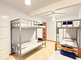 VILLAGE POTIRA - Hostel & Albergue