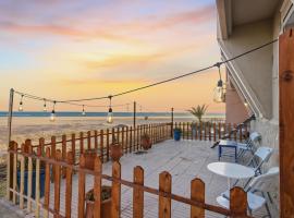 Beachfront Family House With Ocean View at Imi ouadar 10mn from Taghazout – hotel w mieście Aghoud