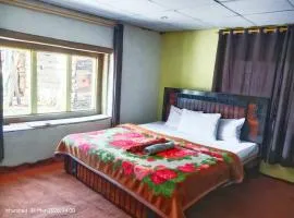 THE KASHMIR HEIGHTS ARANGKEl