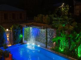 Hotel and Restaurant "VILLA GIVISI" โรงแรมในลาโกเดคี