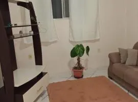Casa tranquila e bom preço!