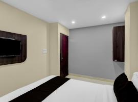 Hotel O by OYO Kings Inn Luxury Rooms, hotel en Sangāreddi