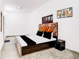 SPOT ON Royal Residency, hotel en Ghaziabad