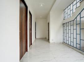 SPOT ON Diamond Guest House, hotel en Delhi